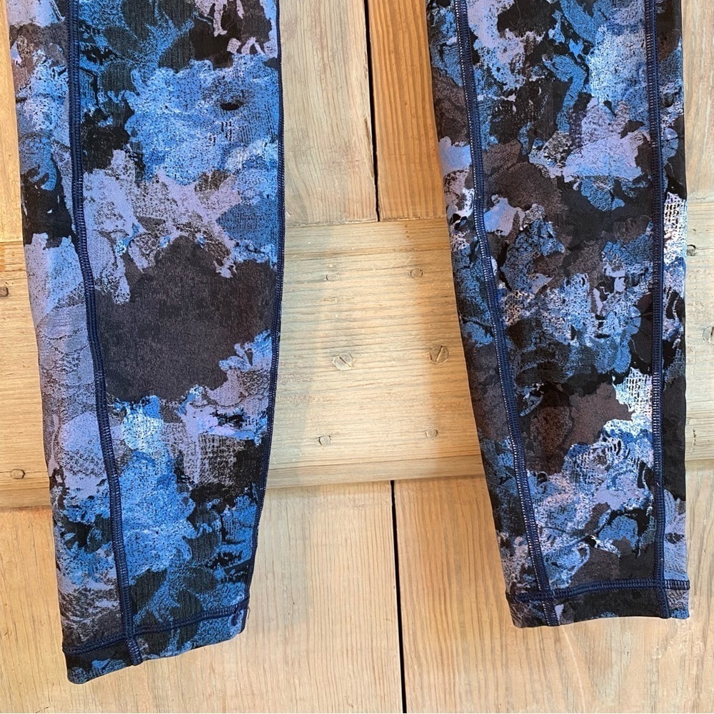 Lululemon Athletica Blue and Purple Speed Up Tights Leggings Women’s size 4 - Picture 4 of 9